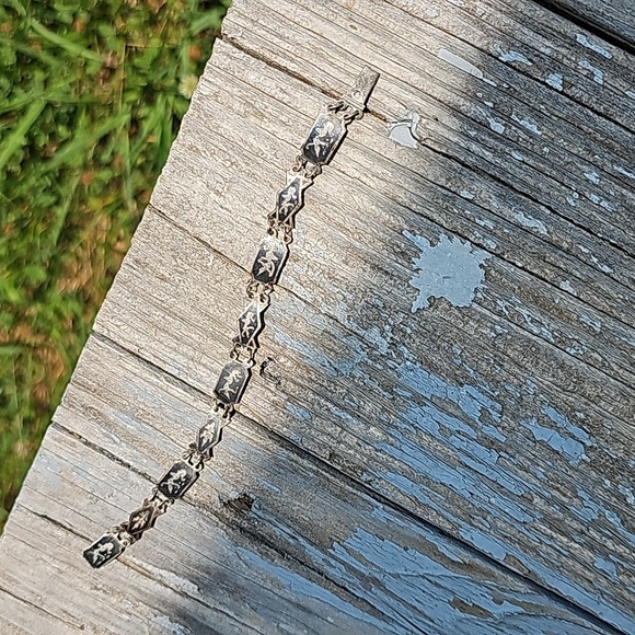 Vintage Siam Silver Bracelet - Picture 8 of 12